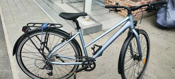 Vélo de ville Elops élégant