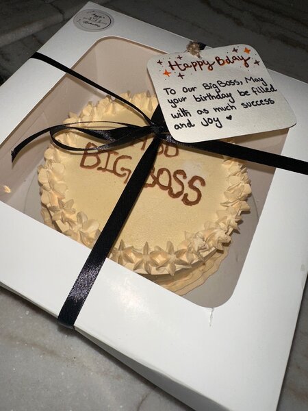 Lotus Cake
