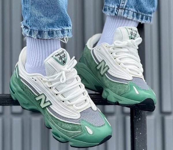New balance sneaker