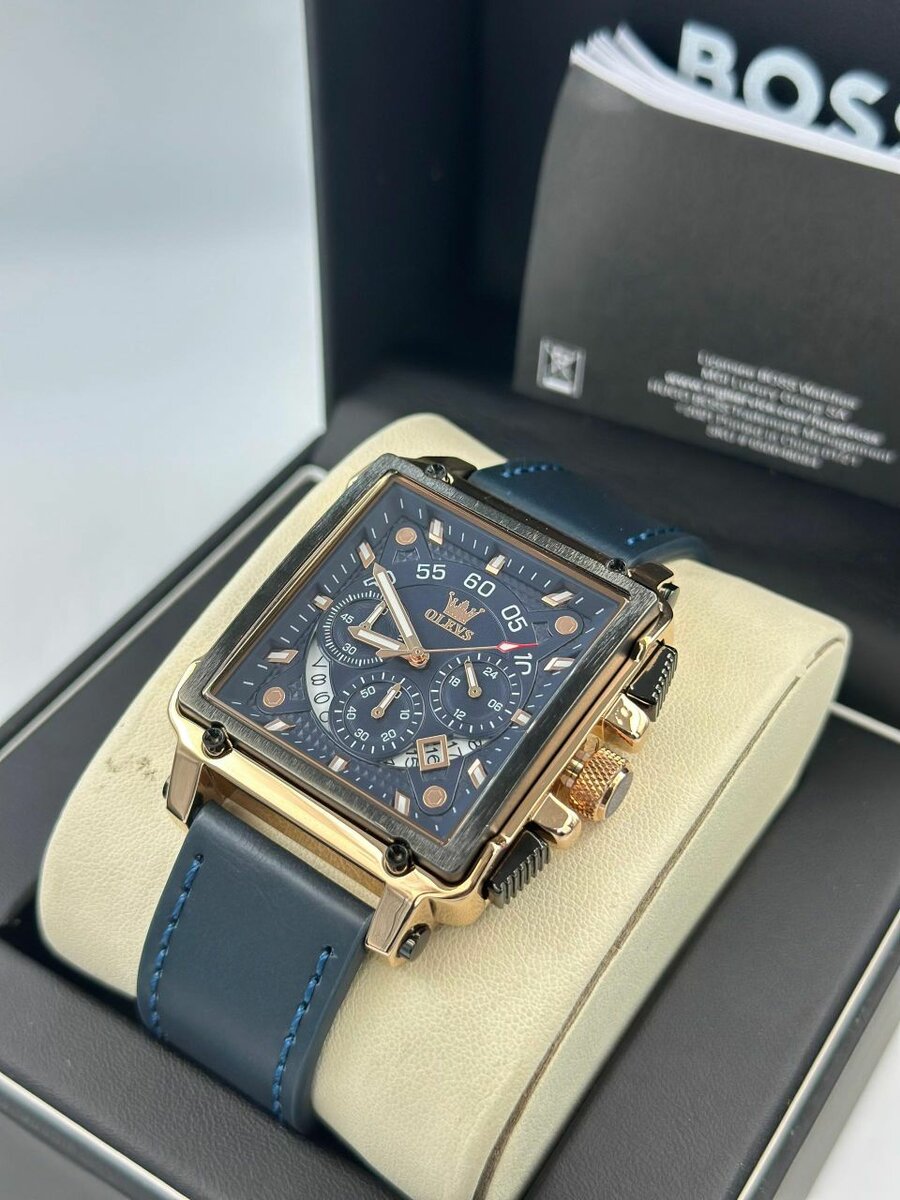 Montre Homme Carrée Élégante