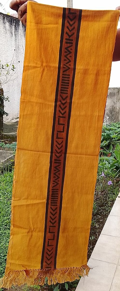 Écharpe en Textile Artisanal