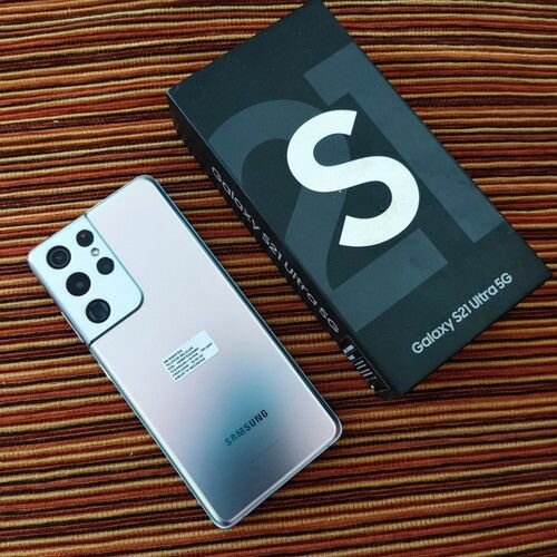 Fresh in box galaxy S21 ultra 5G 256gb/12gb ram 5000mAh batt