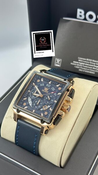 Montre Homme Carrée Élégante