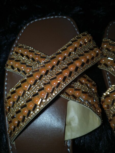 Sandales perlées du Sénégal