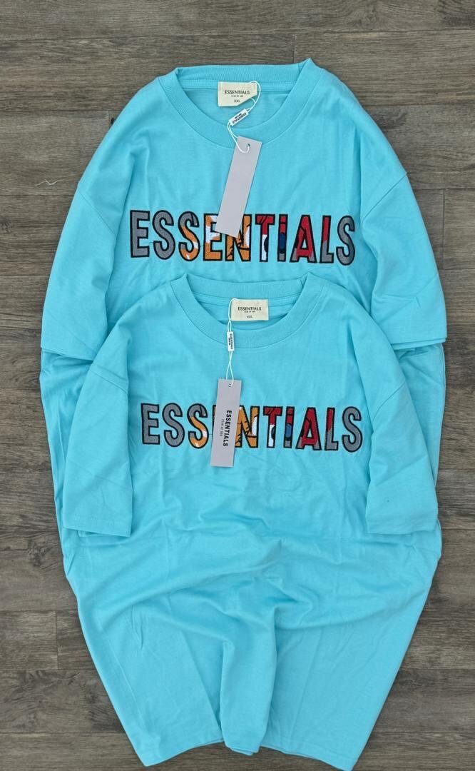 Lot de deux T-shirts stylés