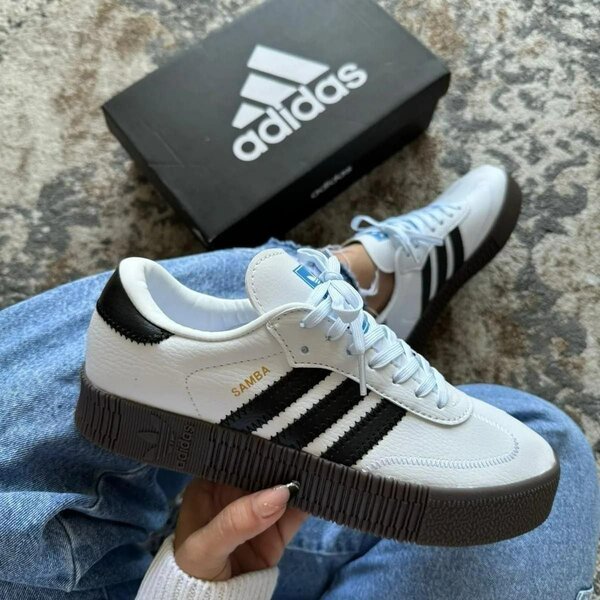 ADIDAS SAMBA