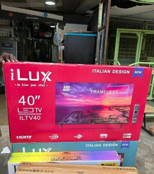 Téléviseur LED 40" iLUX