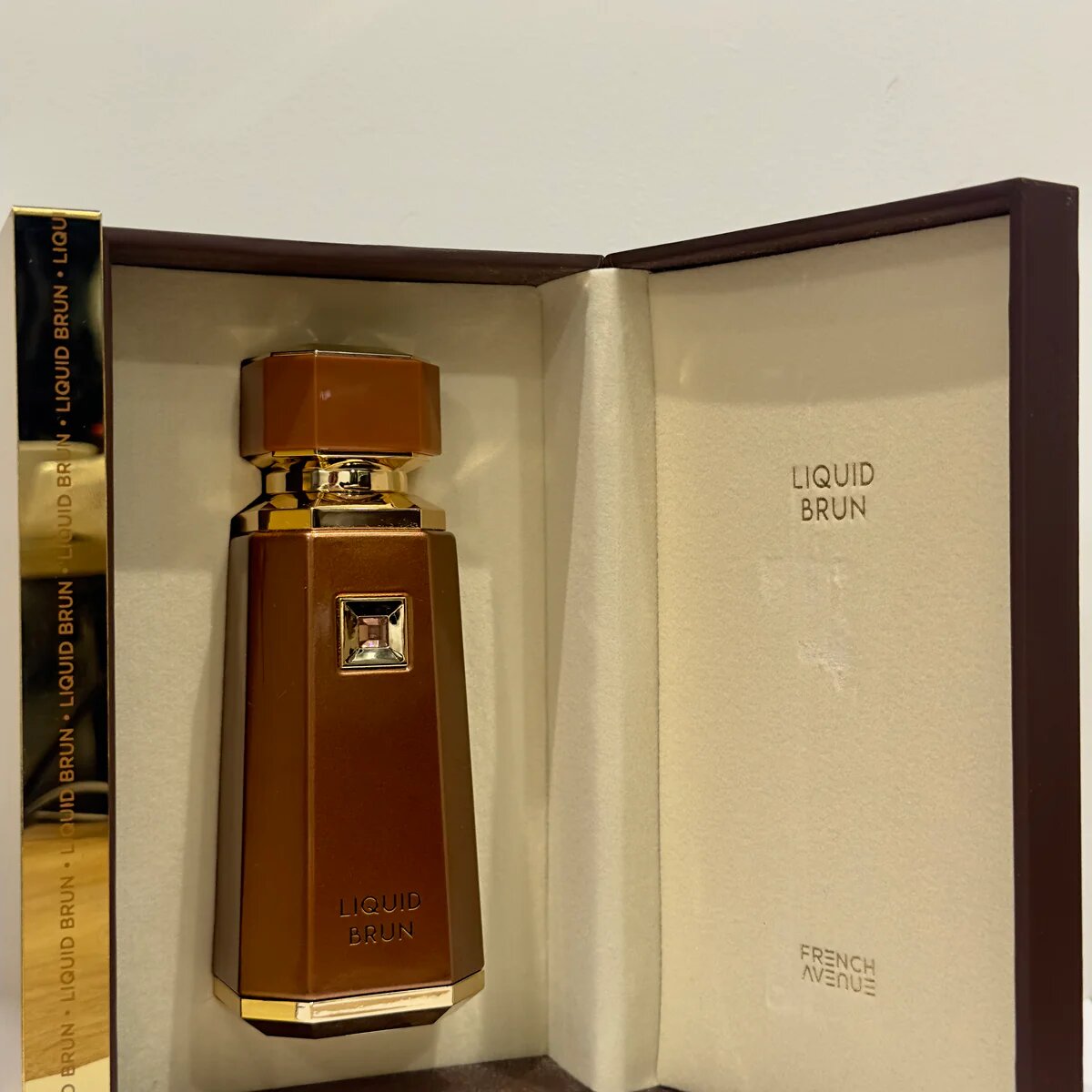 Parfum Liquid Brun