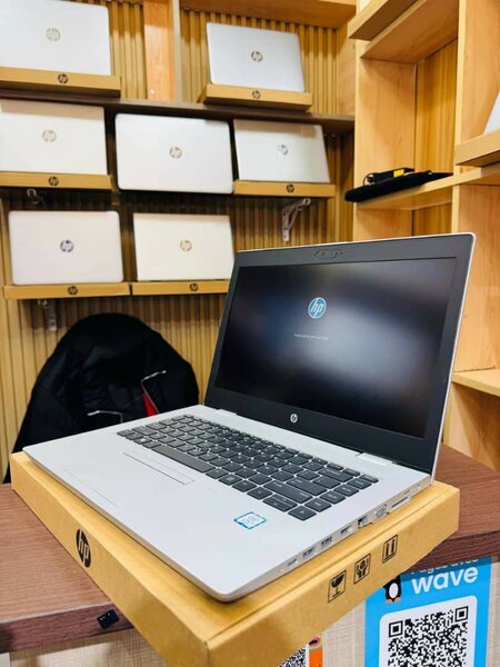 HP Laptop Professionnel 14"