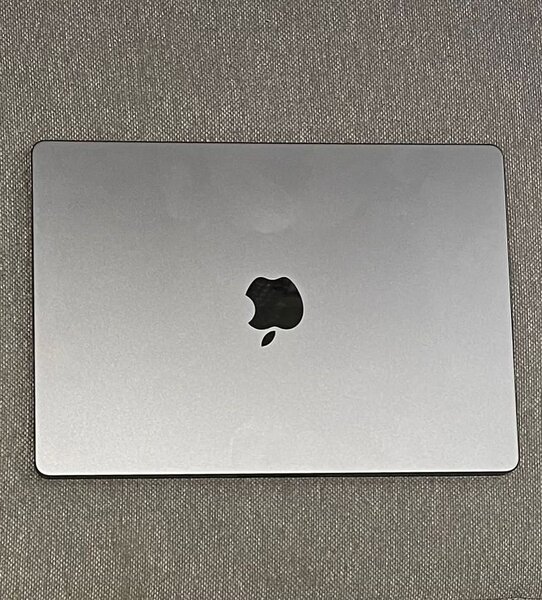 PreOwned 2023 MackBook Pro 14 inches