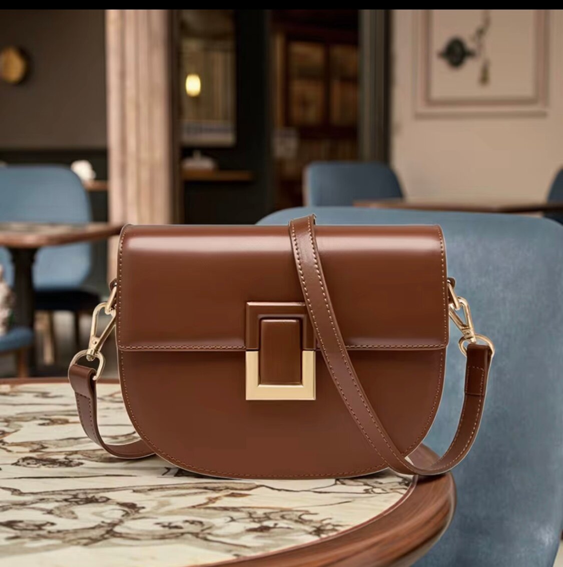 Sac à bandoulière en cuir élégant