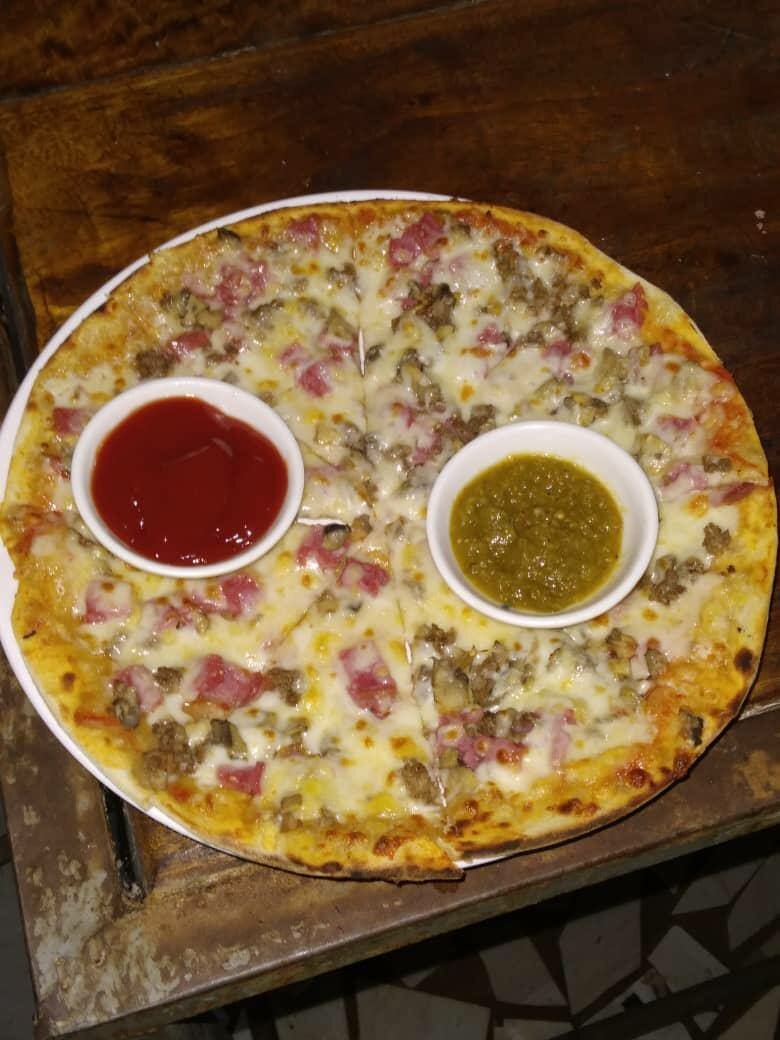 Délices de Thieboudienne et Pizza