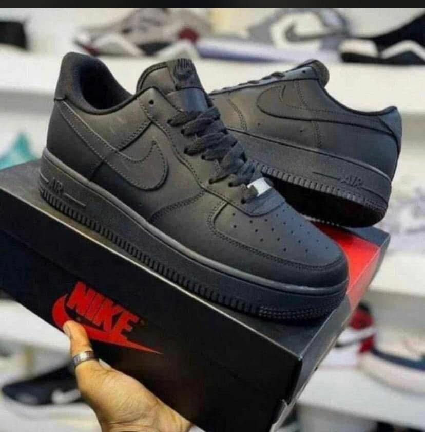 Nike Air Force 1 Noir