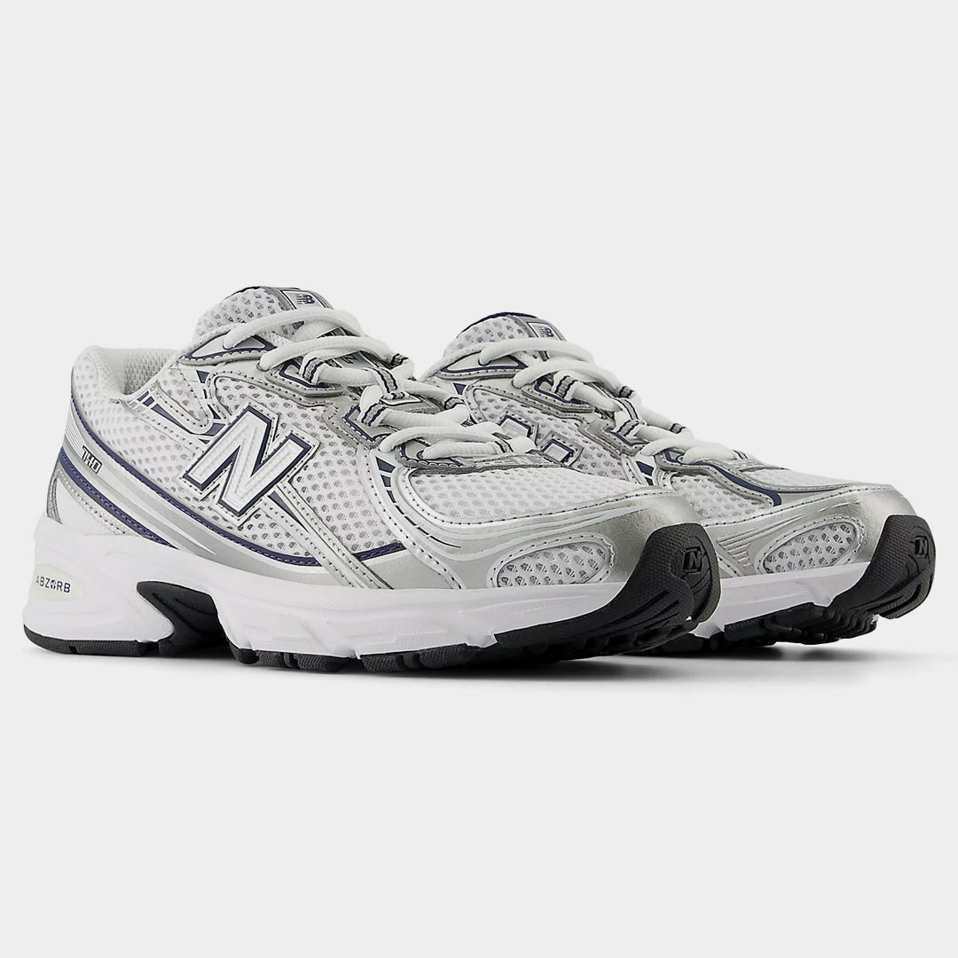 New balance 740 White