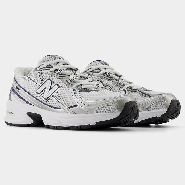 New balance 740 White