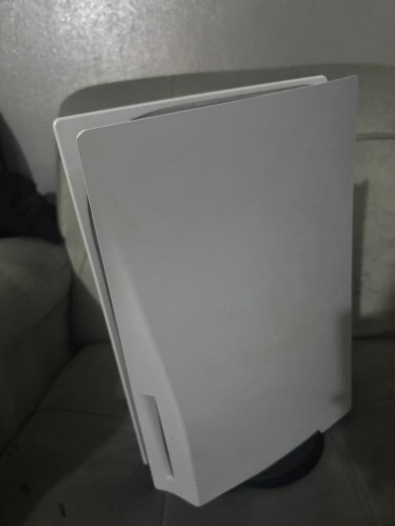 Console ps5 fat/ 2 cd offerts