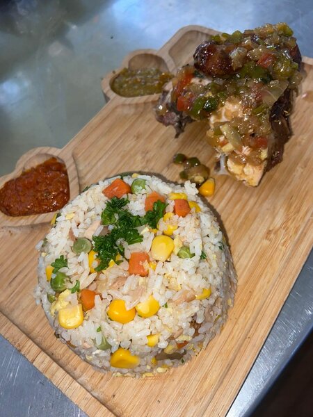 Plat de Riz cantonnais+ poulet