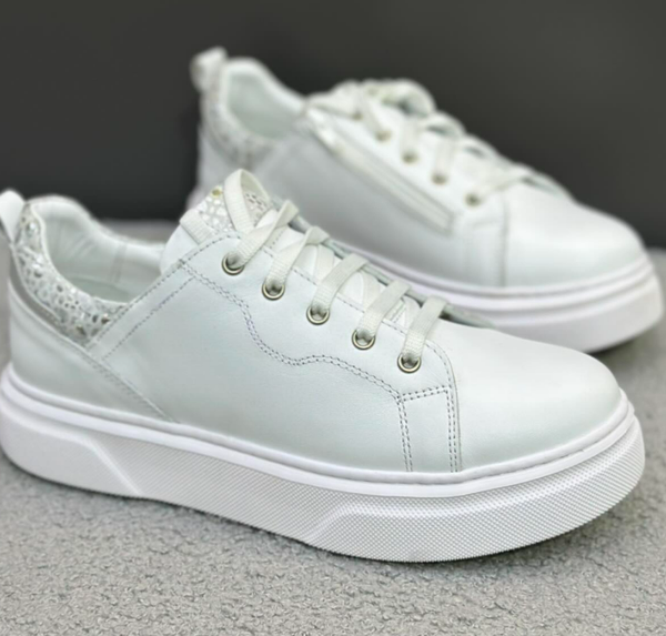 Кеды на скидке 📣