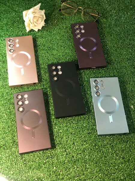 Coque en silicone souple MagSafe 