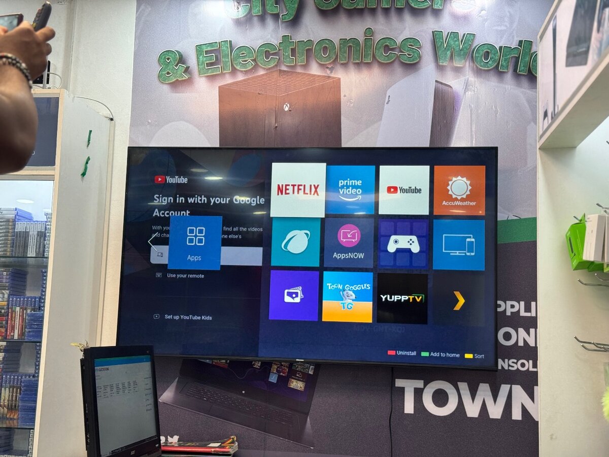 Hisense Smart Tv 65 inches