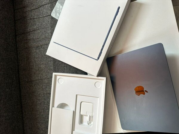 MacBook Air 13" Retina
