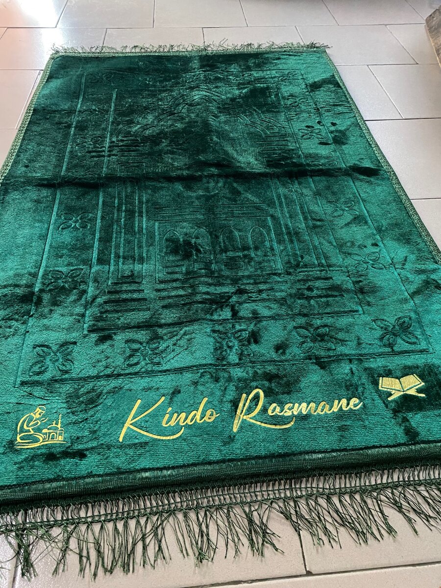 Tapis de prière personnalisé vert