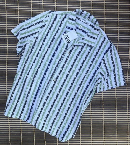 Chemise légère pour hommes