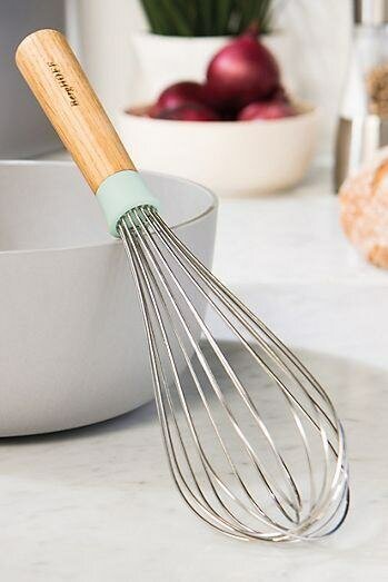 Grand fouet en acier