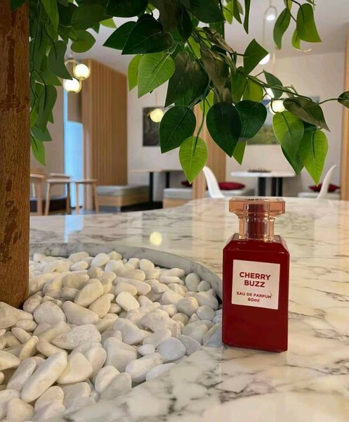 Parfum Éclat Cherry Buzz