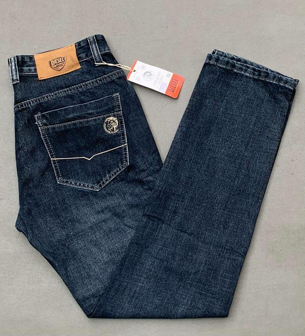 Jeans droits homme en denim