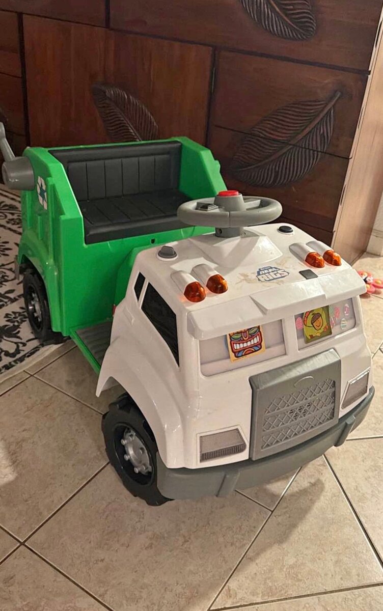 Camion poubelle Little Tikes