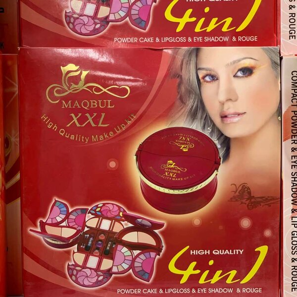 Maqbol xxl make up kit
