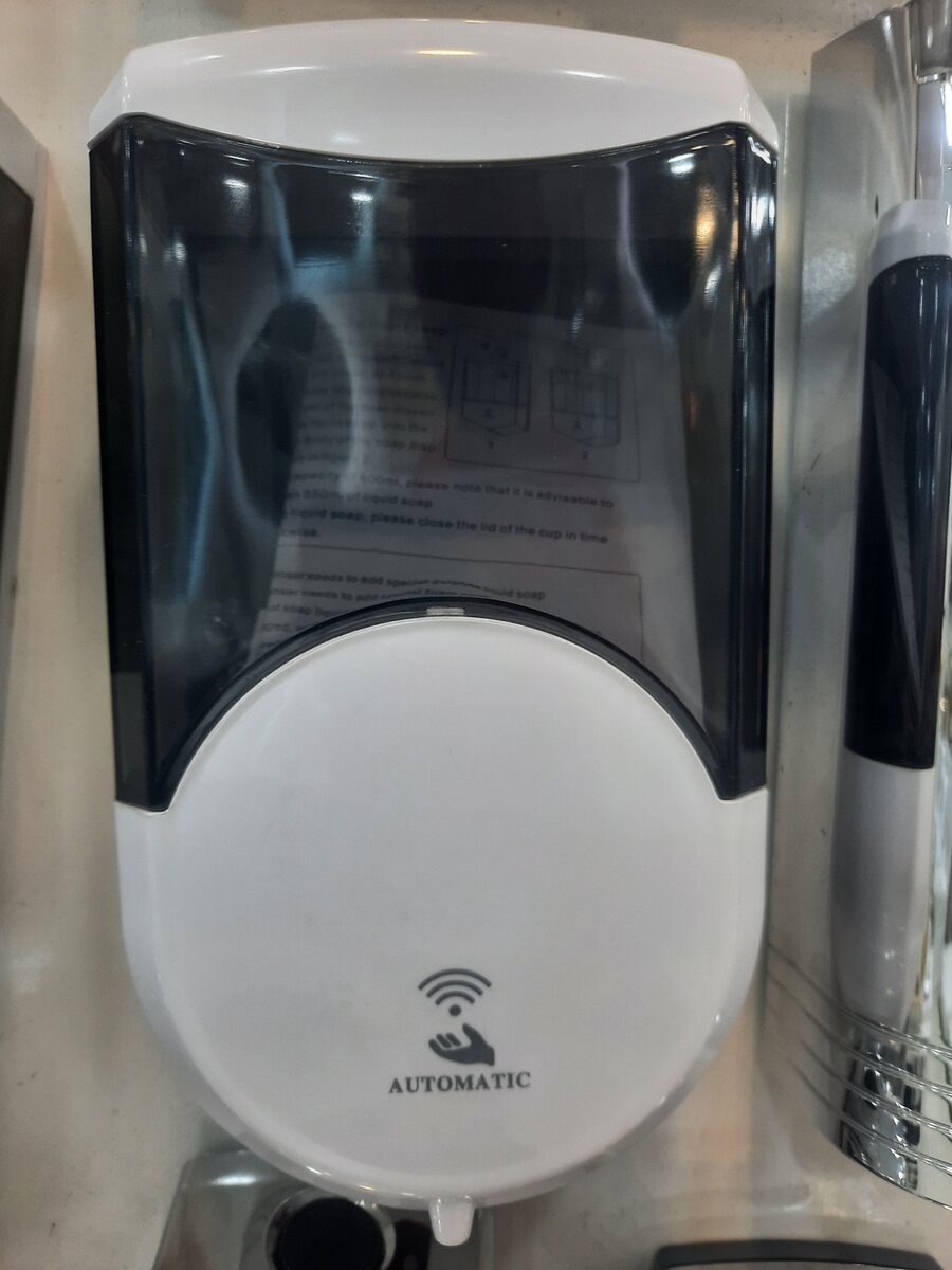 Liquid soad dispenser