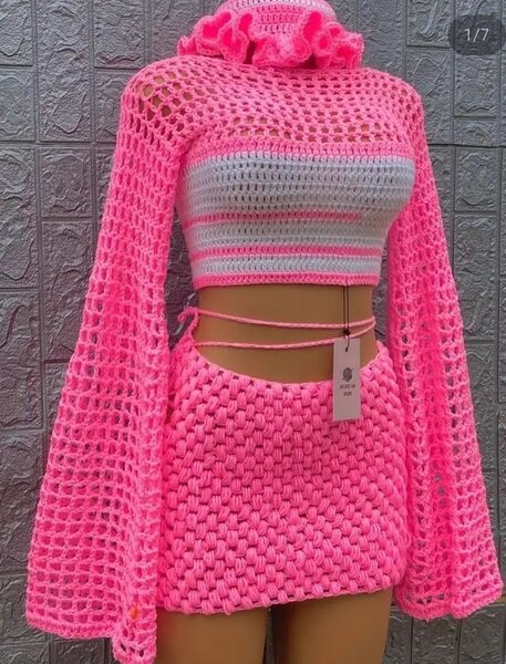 Complet jupe et haut chic