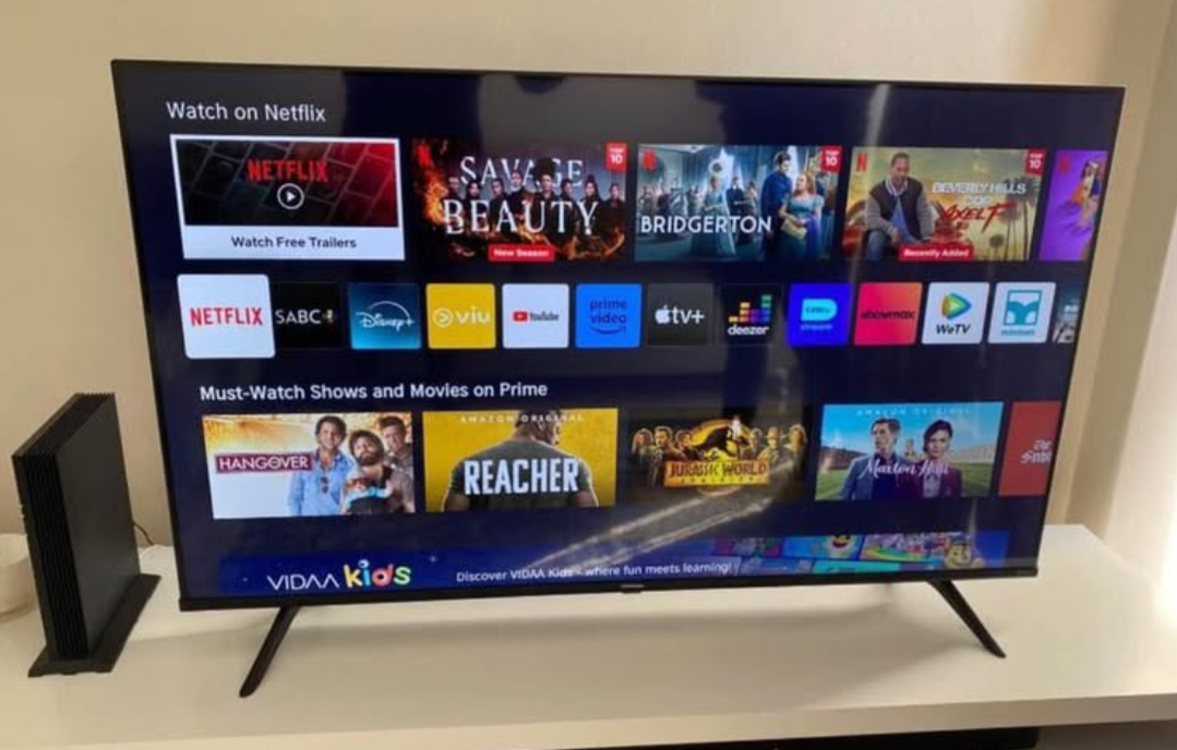 40" SMART HISENSE TV