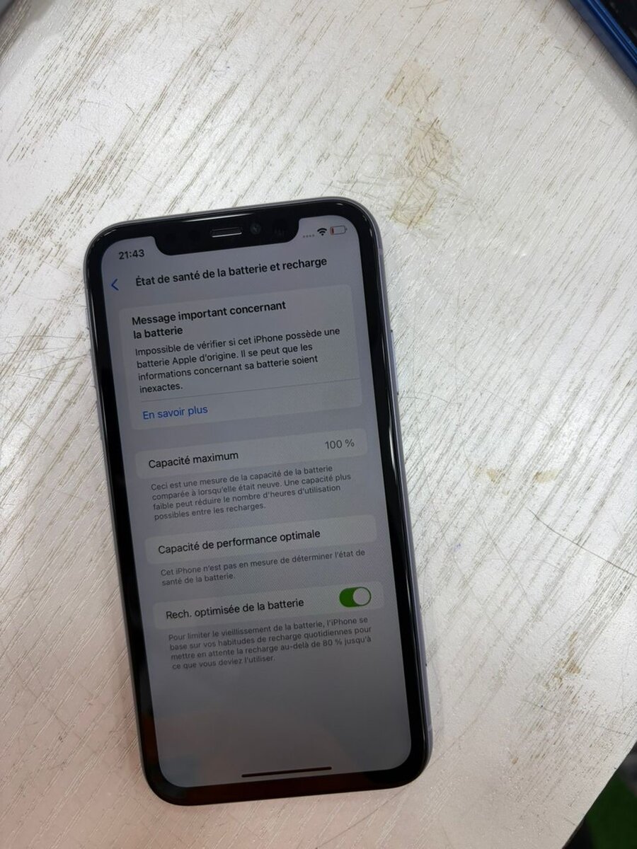 *iphone 11 128Gb* *message écr