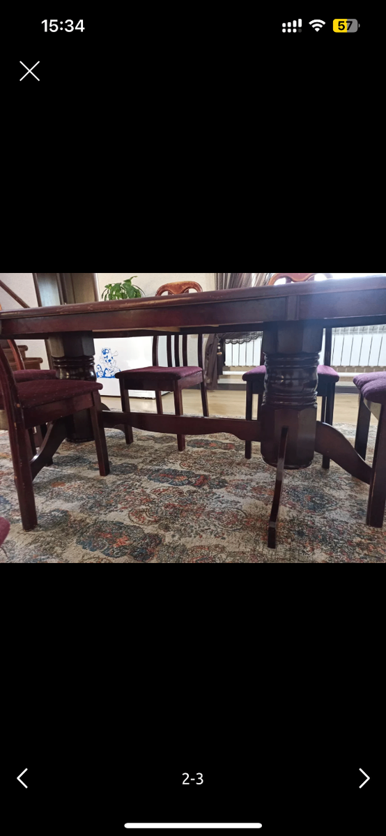 Стол из качественного дерева