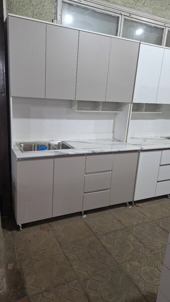 Кухня размер ширина 1,50х2,10 высота