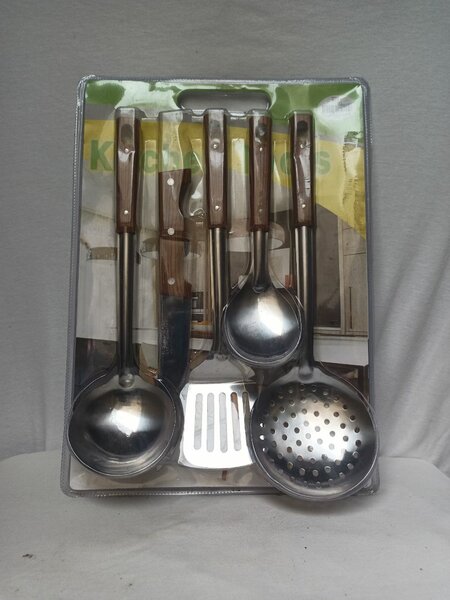 Ensemble Ustensiles de Cuisine en Acier