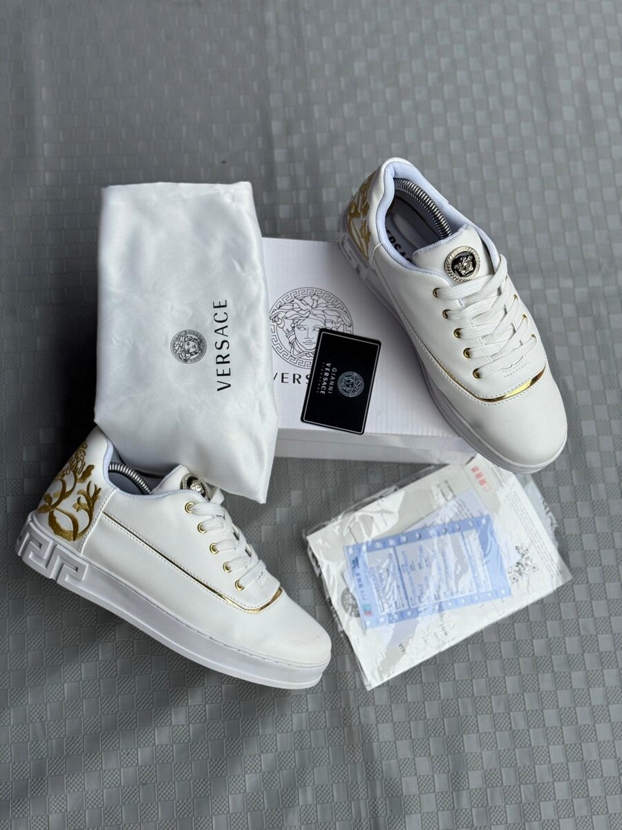 Baskets Versace blanches homme