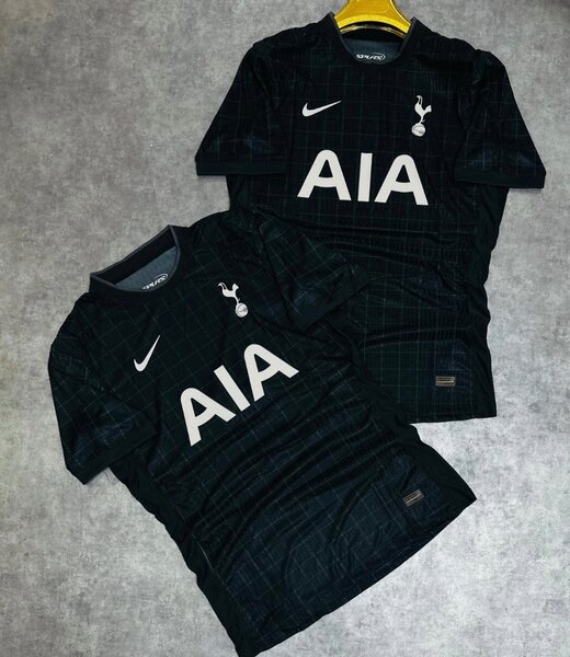 Maillots de Football Hommes