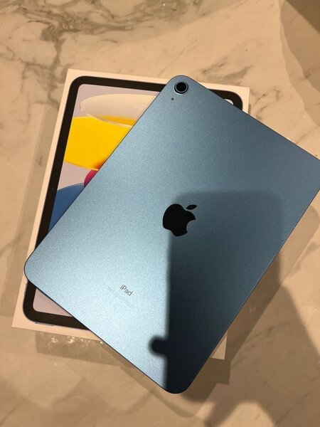 iPad Apple Bleu Moderne
