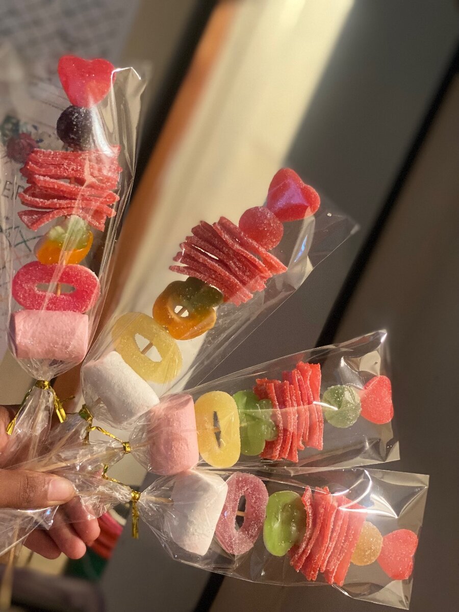 Candy Kebabs(gummy bears)