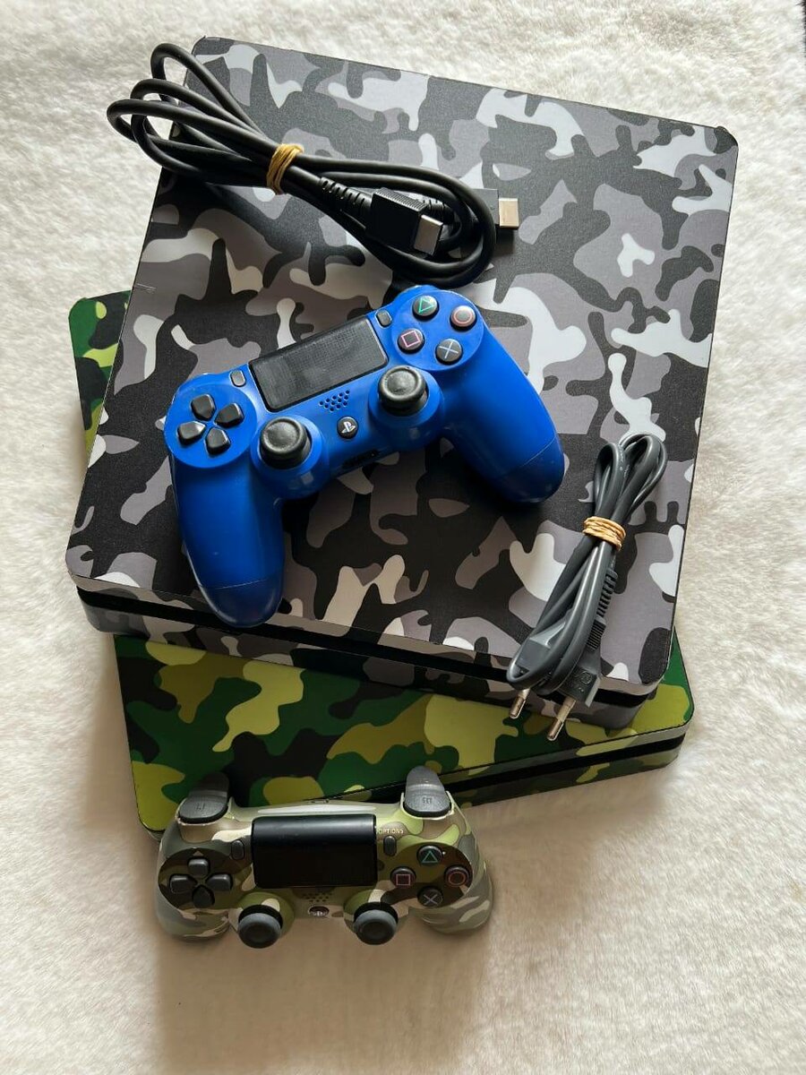 Ps4 slim importé + jeux