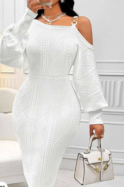 Robe Pull Blanche Évidée Élégante