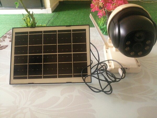 Caméra de surveillance solaire HD