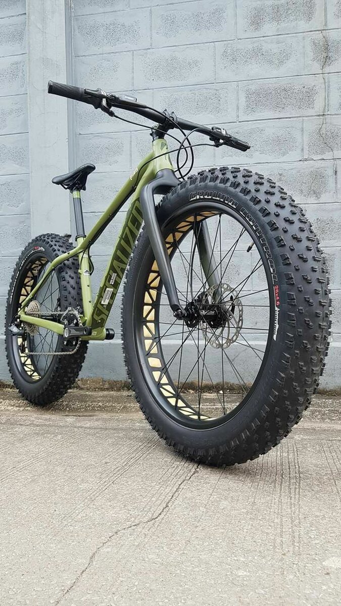 Vélo Fat Bike Tout-Terrain
