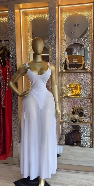 Robe longue élégante blanche