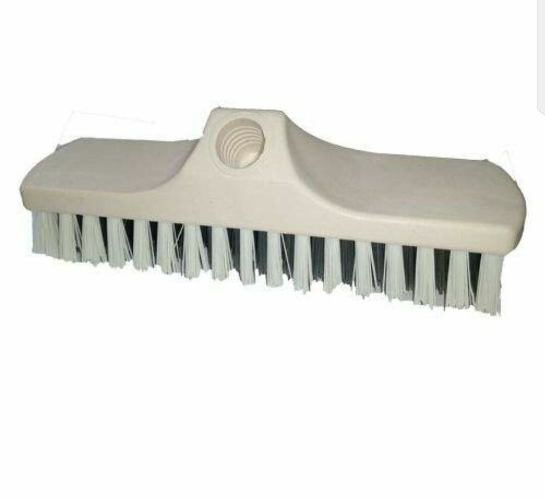 Brosse de sol robuste