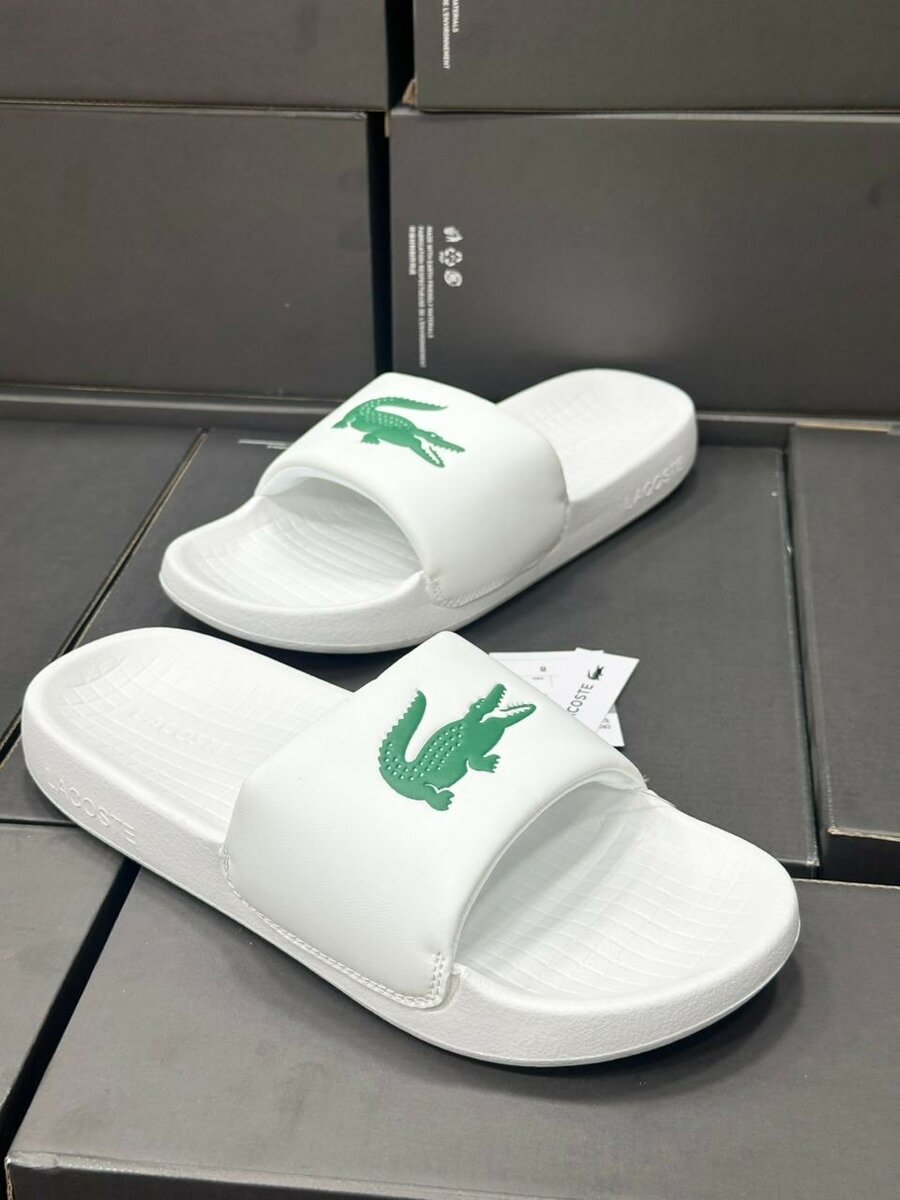 Sandales Lacoste